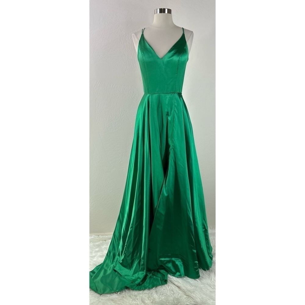 Sherri Hill Emerald Satin Formal Maxi Dress